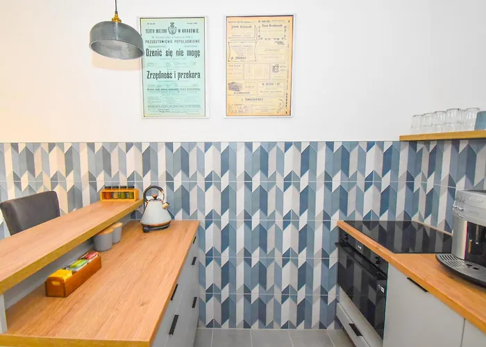 Sunny Corner 公寓 *